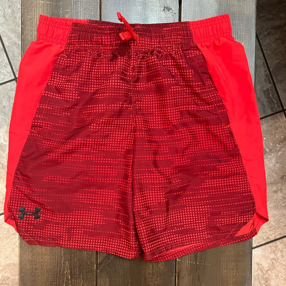 EUC RED UNDER ARMOR LOOSE HEATGEAR SZ YOUTH LARGE